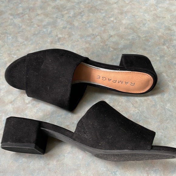 Rampage slides (sz 7 1/2) - Picture 3 of 9